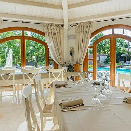 לינה וארוחת בוקר Il Giardino Degli Aranci 4*