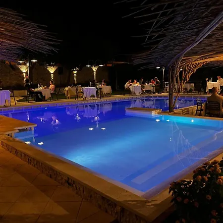 Il Giardino Degli Aranci לינה וארוחת בוקר 4*