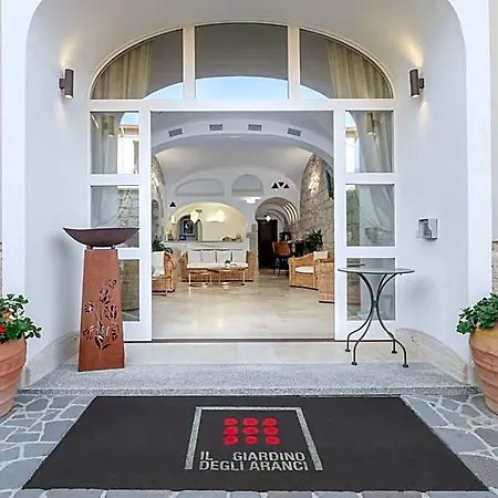 Bed and Breakfast Il Giardino Degli Aranci 4*