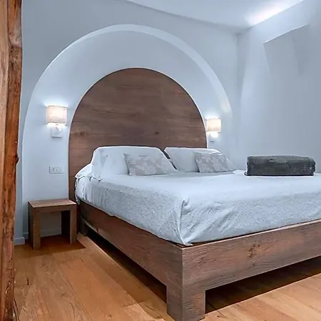 Il Giardino Degli Aranci Bed and Breakfast 4*