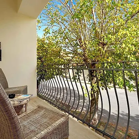 Il Giardino Degli Aranci Bed and Breakfast Mores